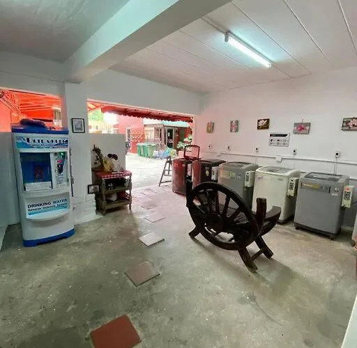 Ratanawong Place 523 Apartment