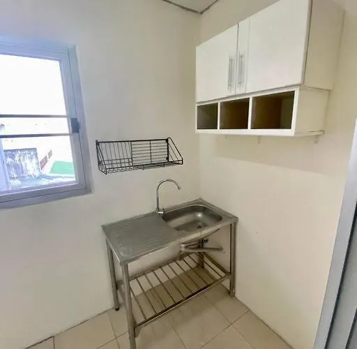 Ratanawong Place 523 Apartment